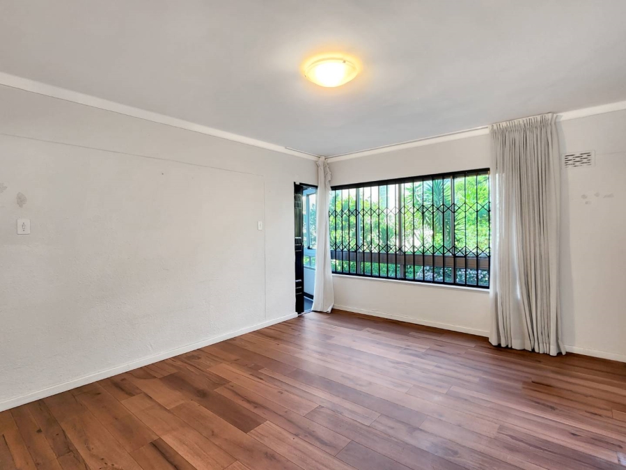 2 Bedroom Property for Sale in Green Point Western Cape